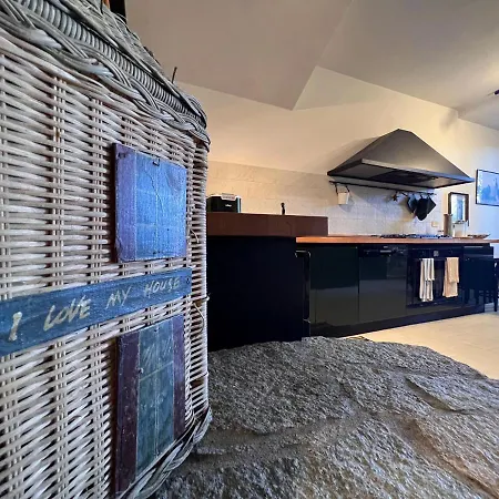 Renetta With Swimming Pool And Jacuzzi And Parking Apartment *