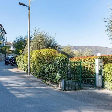 Apartment Renetta With Swimming Pool And Jacuzzi And Parking *