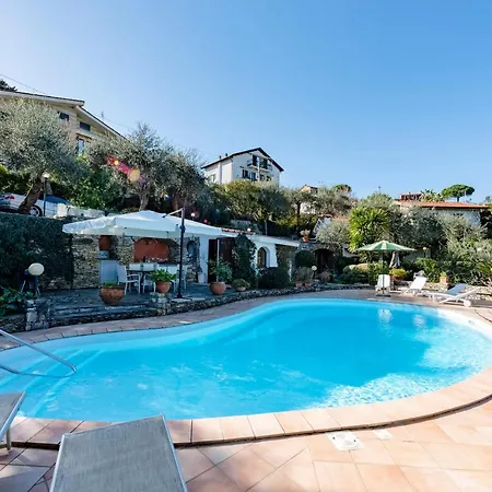 Renetta With Swimming Pool And Jacuzzi And Parking * Rapallo