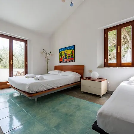 Renetta With Swimming Pool And Jacuzzi And Parking Apartment Rapallo